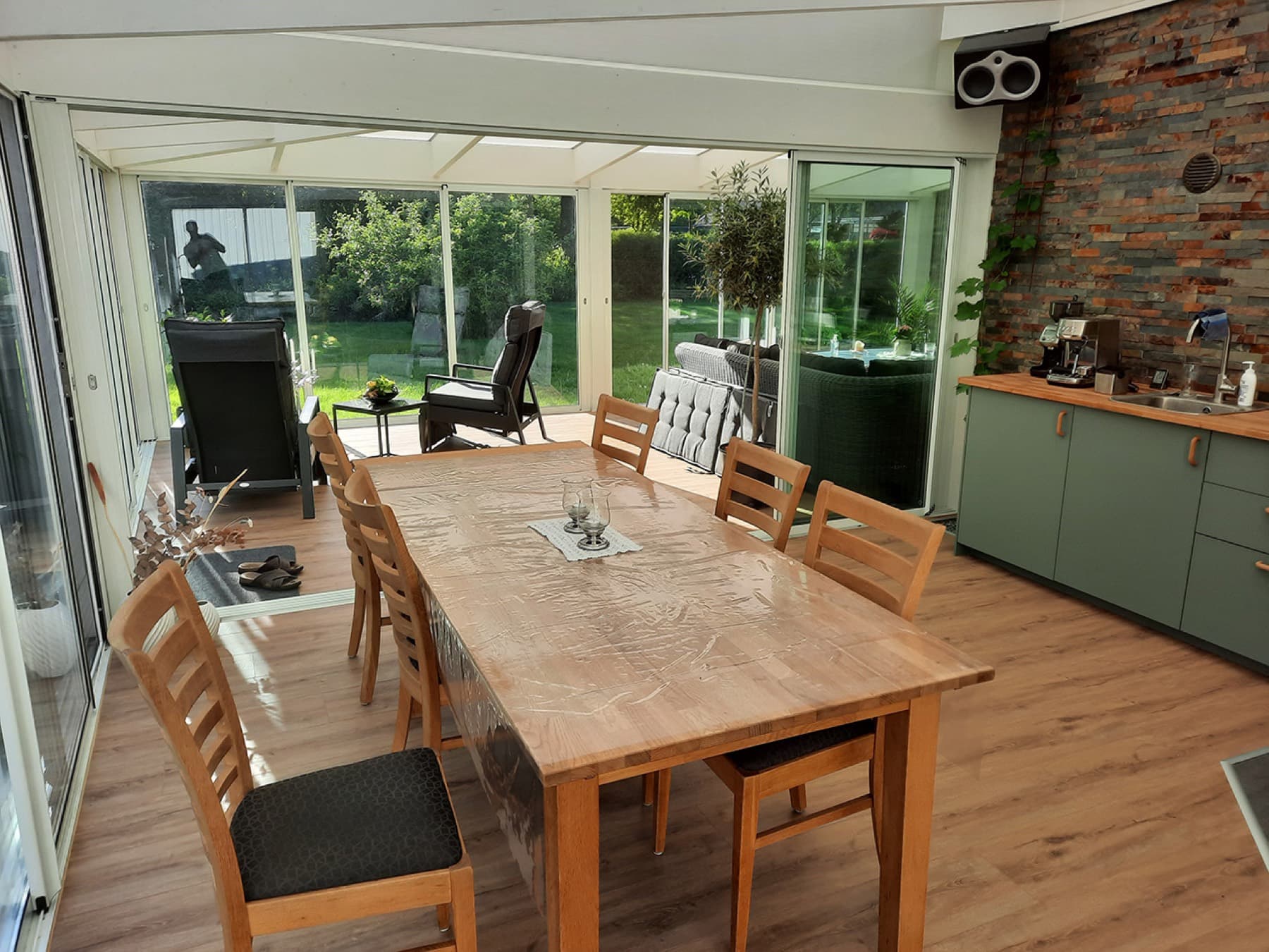 Tilbyg & Renovering, billede 2